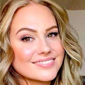 Meet your Posher, Liz